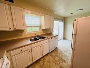 319 New Kent Rd in Blacksburg, VA - Building Photo - Building Photo