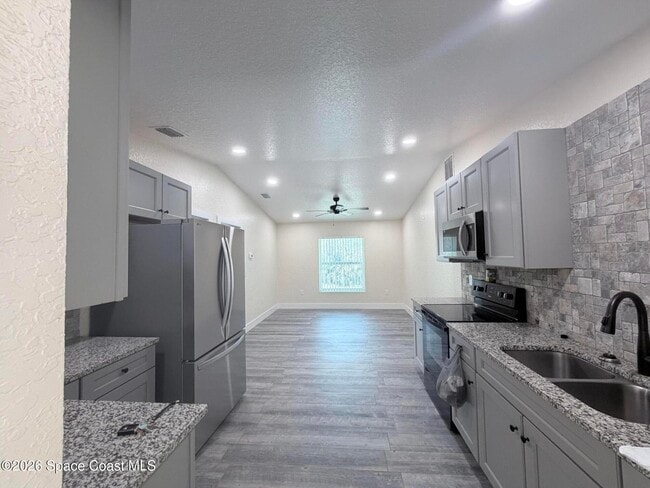 1153 Carlton Dr in Melbourne, FL - Building Photo - Building Photo