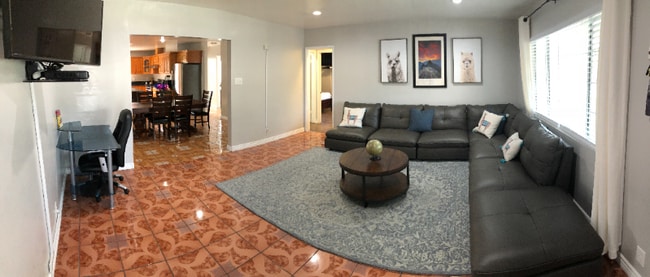 11456 Mclaren St in Norwalk, CA - Building Photo - Building Photo