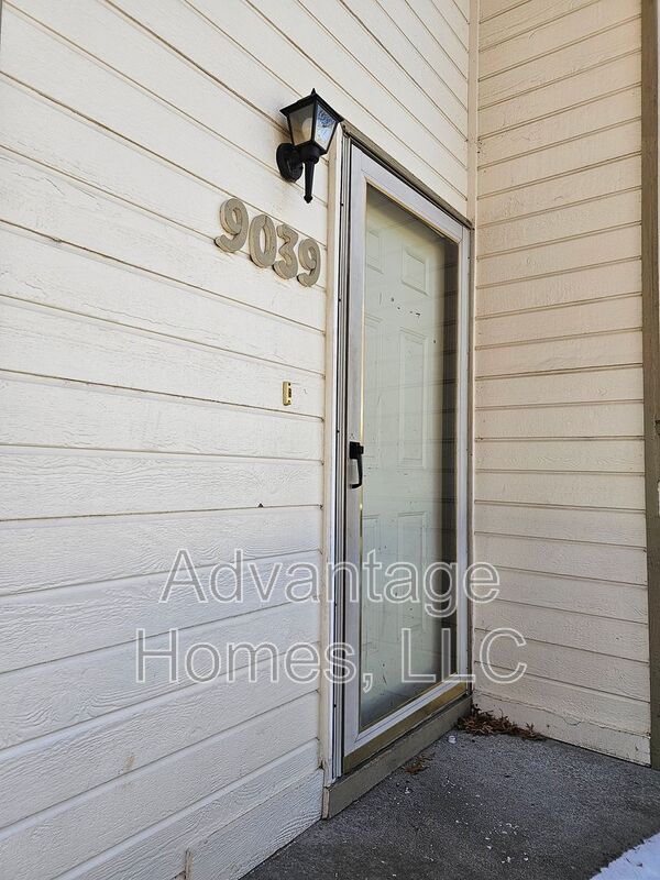 9039 E 85th Terrace in Raytown, MO - Building Photo - Building Photo