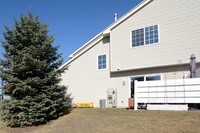 1693 Liberty Ln in Waconia, MN - Building Photo - Building Photo