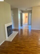 2270 Renwick Ln in Antioch, CA - Building Photo - Building Photo