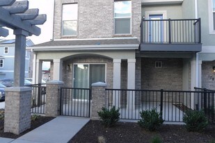 1779 W Dalmeny Way in Riverton, UT - Building Photo