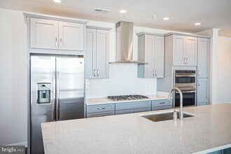 23646 Hopewell Manor Terrace in Ashburn, VA - Building Photo - Building Photo