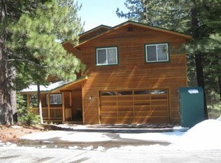 1513 Crystal Air Dr in South Lake Tahoe, CA - Building Photo