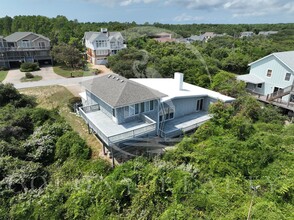 20 Skyline Rd in Kitty Hawk, NC - Building Photo - Building Photo