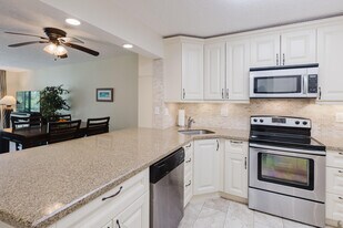 3050 NW 42nd Ave in Coconut Creek, FL - Building Photo