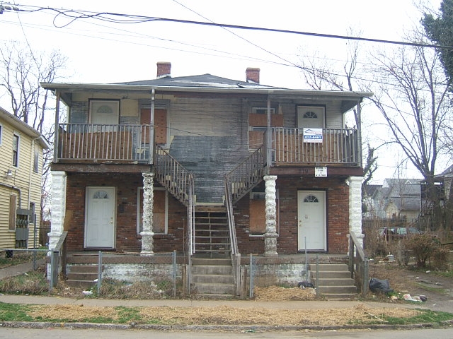 219 S 28th St in Louisville, KY - Building Photo