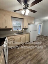 208 NE Rowena St in Madison, FL - Building Photo - Building Photo