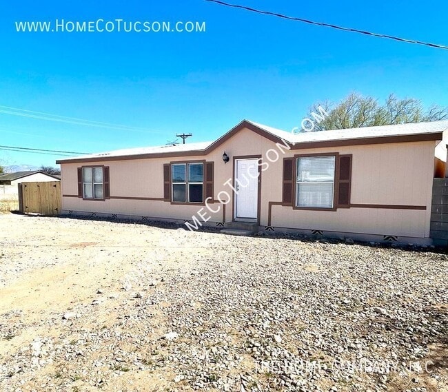 property at 5717 S Stewart Blvd