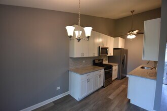 45 Salt Creek Rd in Roselle, IL - Building Photo - Building Photo