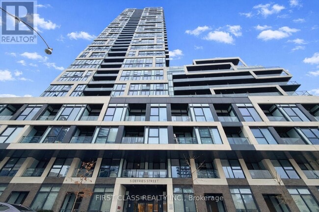 property at 5 Defries St