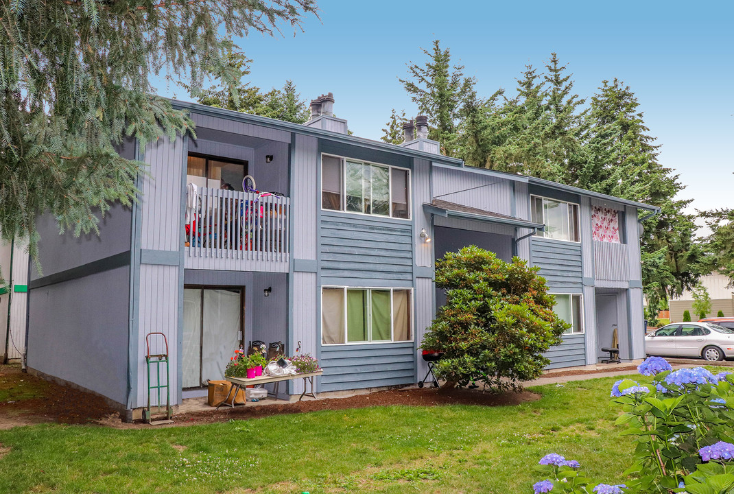 Chastain Apartments in Auburn, WA - Building Photo