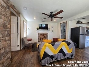 1106 Mission Rd in San Antonio, TX - Building Photo - Building Photo