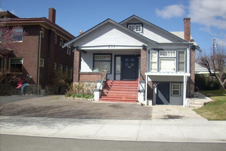 237 Clay St in Reno, NV - Building Photo