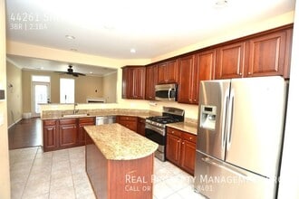 44261 Shehawken Terrace in Ashburn, VA - Building Photo - Building Photo
