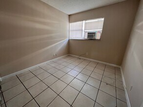 716 SW 7th St in Dania Beach, FL - Building Photo - Building Photo