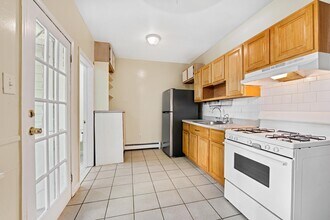 44 Court House Pl in Jersey City, NJ - Building Photo - Building Photo