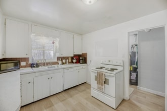 2160 Osceola St in Denver, CO - Building Photo - Building Photo