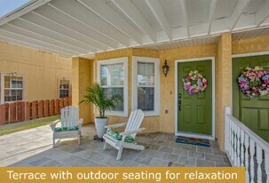 8227 S Lagoon Dr in Panama City Beach, FL - Building Photo