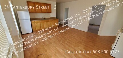 34 Canterbury St in Worcester, MA - Building Photo - Building Photo