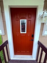 325 E Lincoln Ave, Unit 2 in Oshkosh, WI - Building Photo - Building Photo