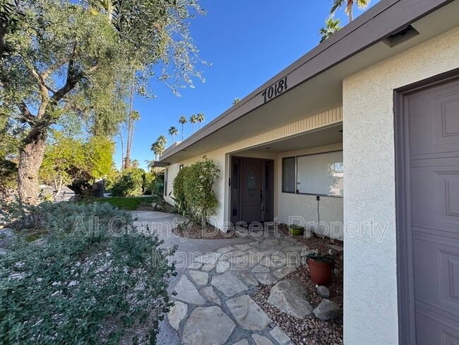 70181 Sun Valley Dr in Rancho Mirage, CA - Building Photo - Building Photo