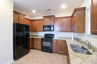 215 Favorite Dr in Lexington, SC - Building Photo - Building Photo