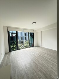 291 NW 30th St, Unit S in Miami, FL - Foto de edificio - Building Photo