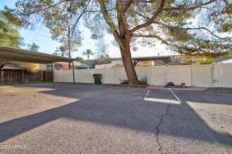 4491 N 21st St in Phoenix, AZ - Building Photo - Building Photo
