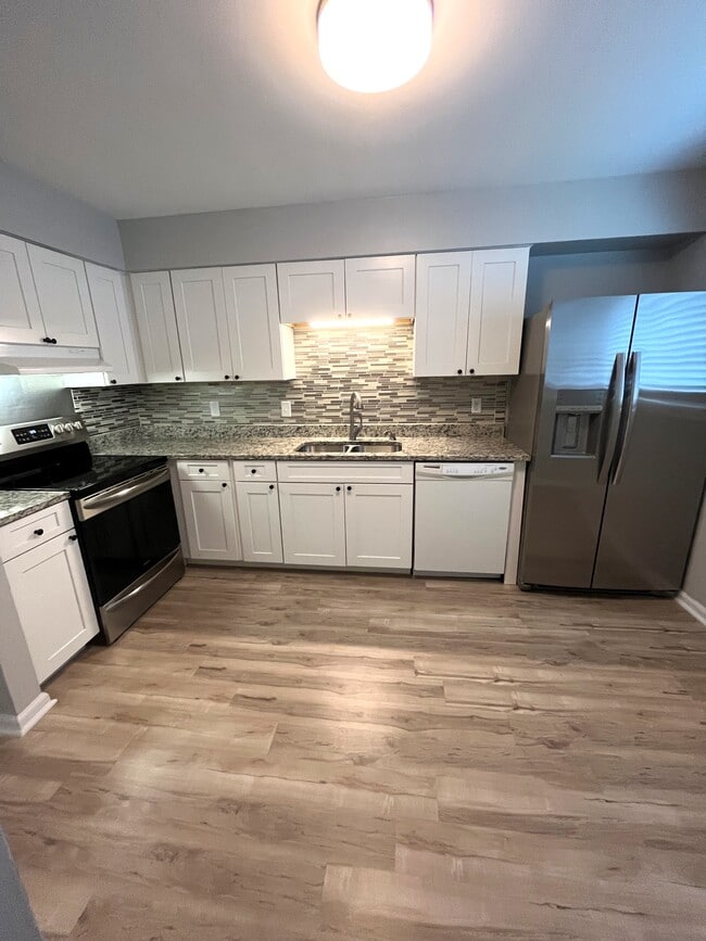 property at 1035 Willow Green Dr