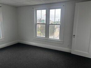 53 Gleneida Ave in Carmel, NY - Building Photo - Building Photo