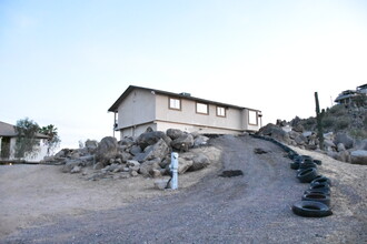 19819 N Cave Creek Rd in Phoenix, AZ - Building Photo - Building Photo