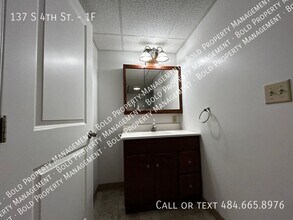 137 S 4th St in Lebanon, PA - Building Photo - Building Photo