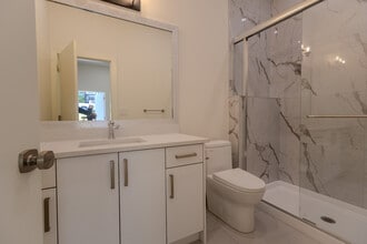 34165 Hartman Ave in Mission, BC - Building Photo - Building Photo