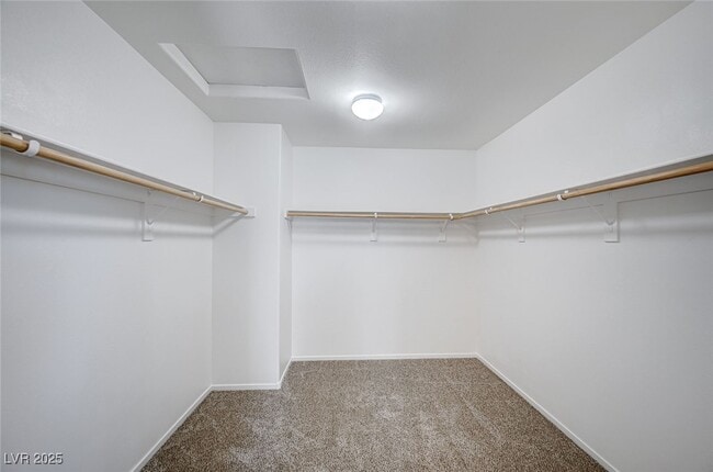 property at 10837 Hunters Green Ave