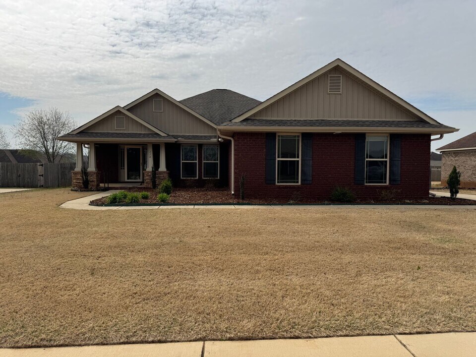 114 Maddie Ridge Rd in Meridianville, AL - Building Photo
