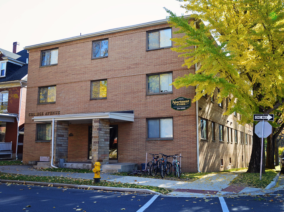 College Avenue Apartments in State College, PA - Building Photo