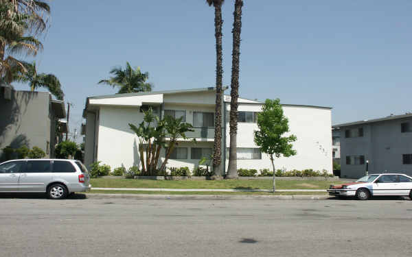 7232 Lotus Ave in San Gabriel, CA - Building Photo