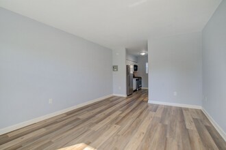 Boutique Apts // Bayside Apts LLC in Miami, FL - Building Photo - Interior Photo
