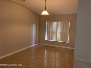1044 Sedgewood Cir in Melbourne, FL - Building Photo - Building Photo