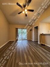 6093 Maggies Cir in Jacksonville, FL - Building Photo - Building Photo