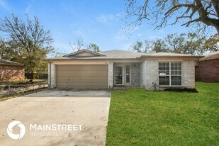 1201 Glen Creek Dr in Mansfield, TX - Building Photo