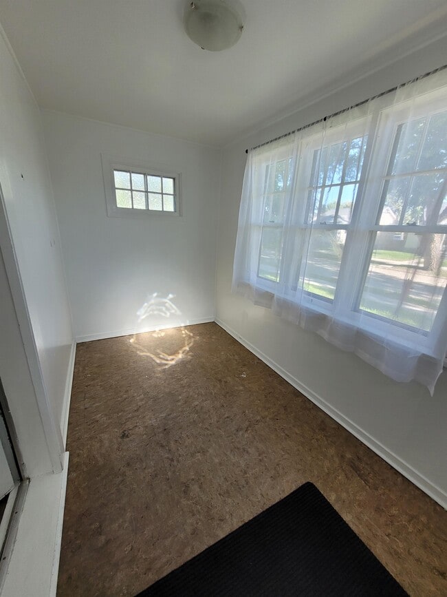 174 Belmont Ave in Winnipeg, MB - Building Photo - Building Photo