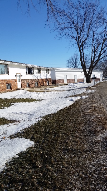 245 Country Club Dr