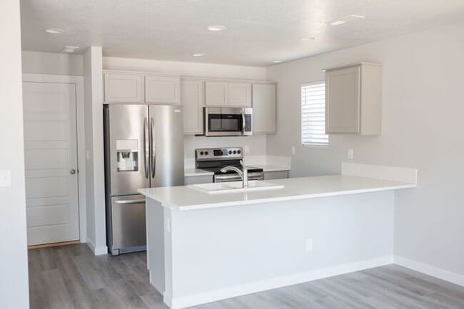 1022 Tallinn St E in Meridian, ID - Building Photo - Building Photo