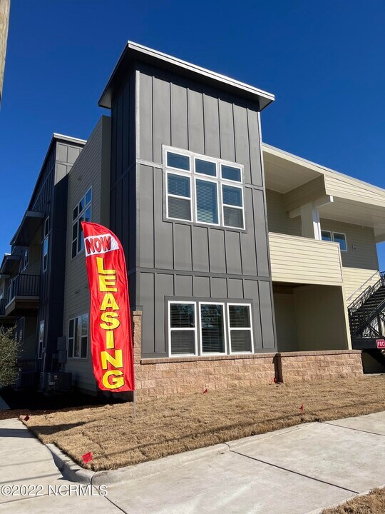 203 Wright St-Unit -Mid in Wilmington, NC - Building Photo