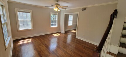 913 Carlisle St in Jackson, MS - Building Photo - Building Photo