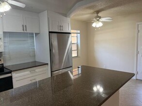 454 Flanders I in Delray Beach, FL - Building Photo - Building Photo