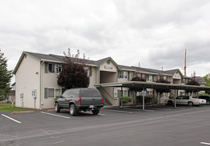 Yelm Creek Apartments